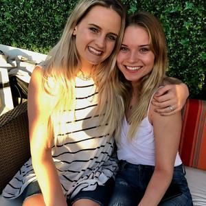 Meet your Posher, Tita